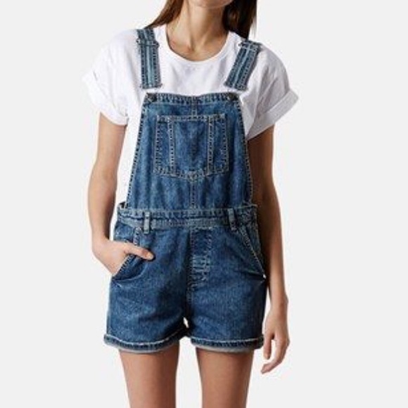 Topshop Denim - Topshop Moto Short Overalls (Size 4) Topshop Denim - Topshop Moto Short Overalls (Size 4)